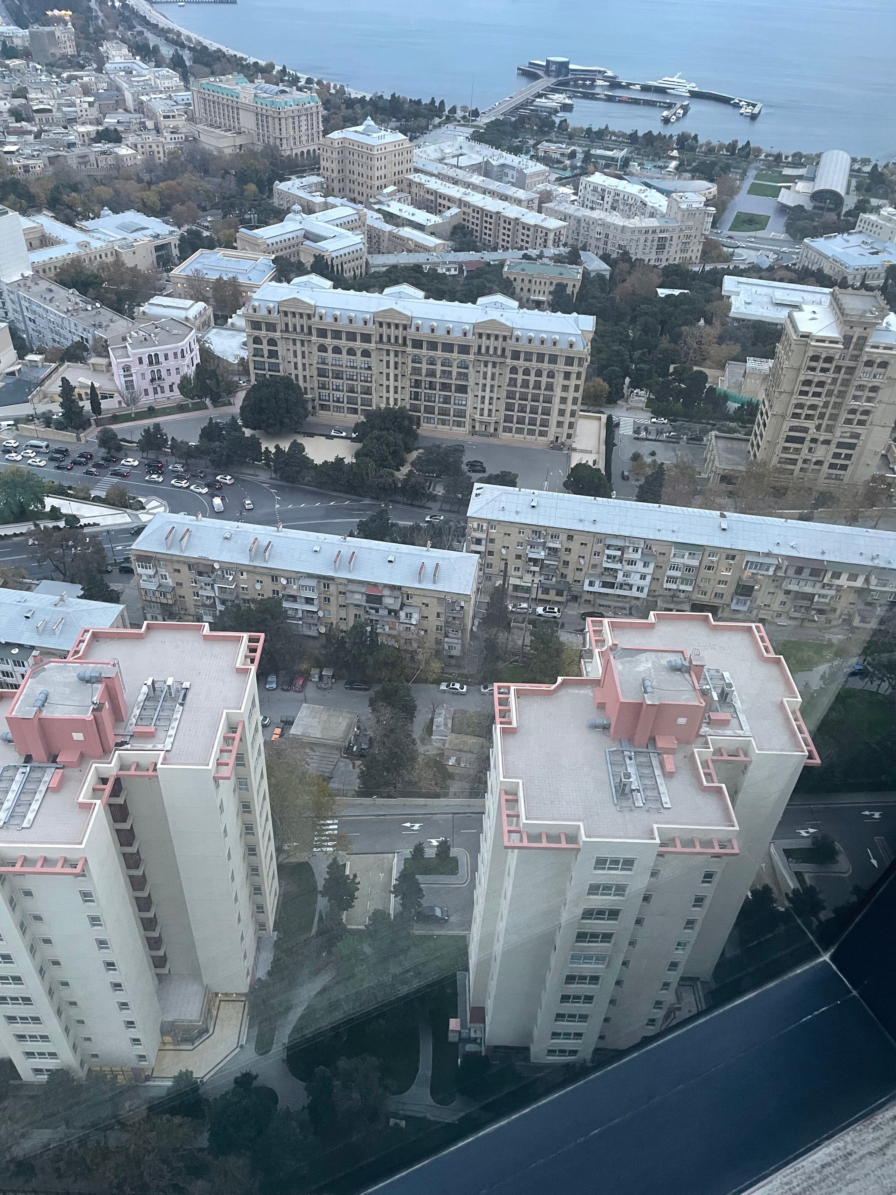 Фото Fairmont Baku Flame Towers