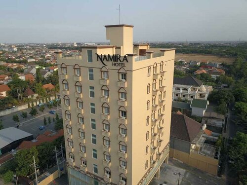 Гостиница Namira Syariah Hotel Surabaya в Сурабае