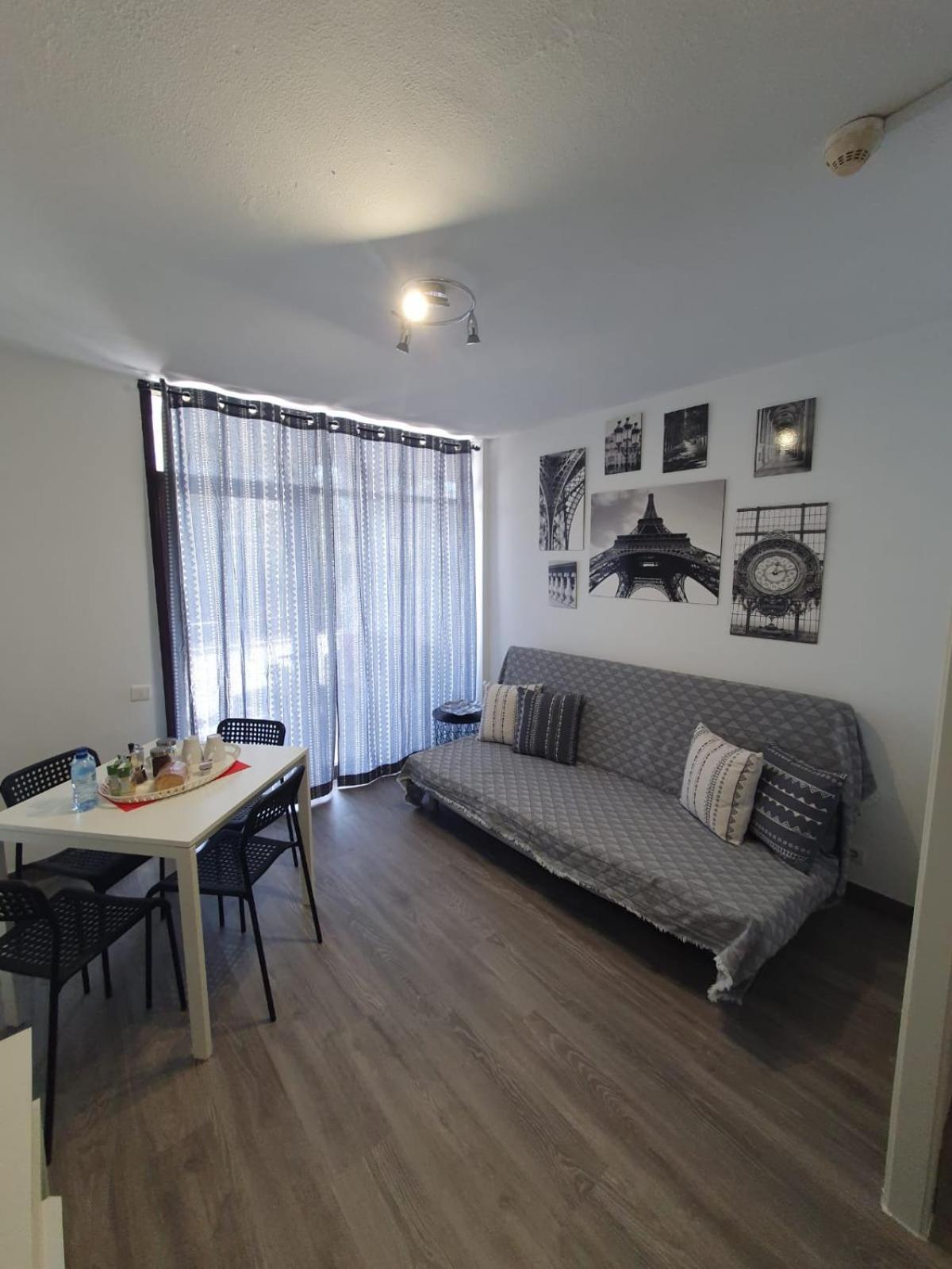 Фото Apartamentos Las Arenas