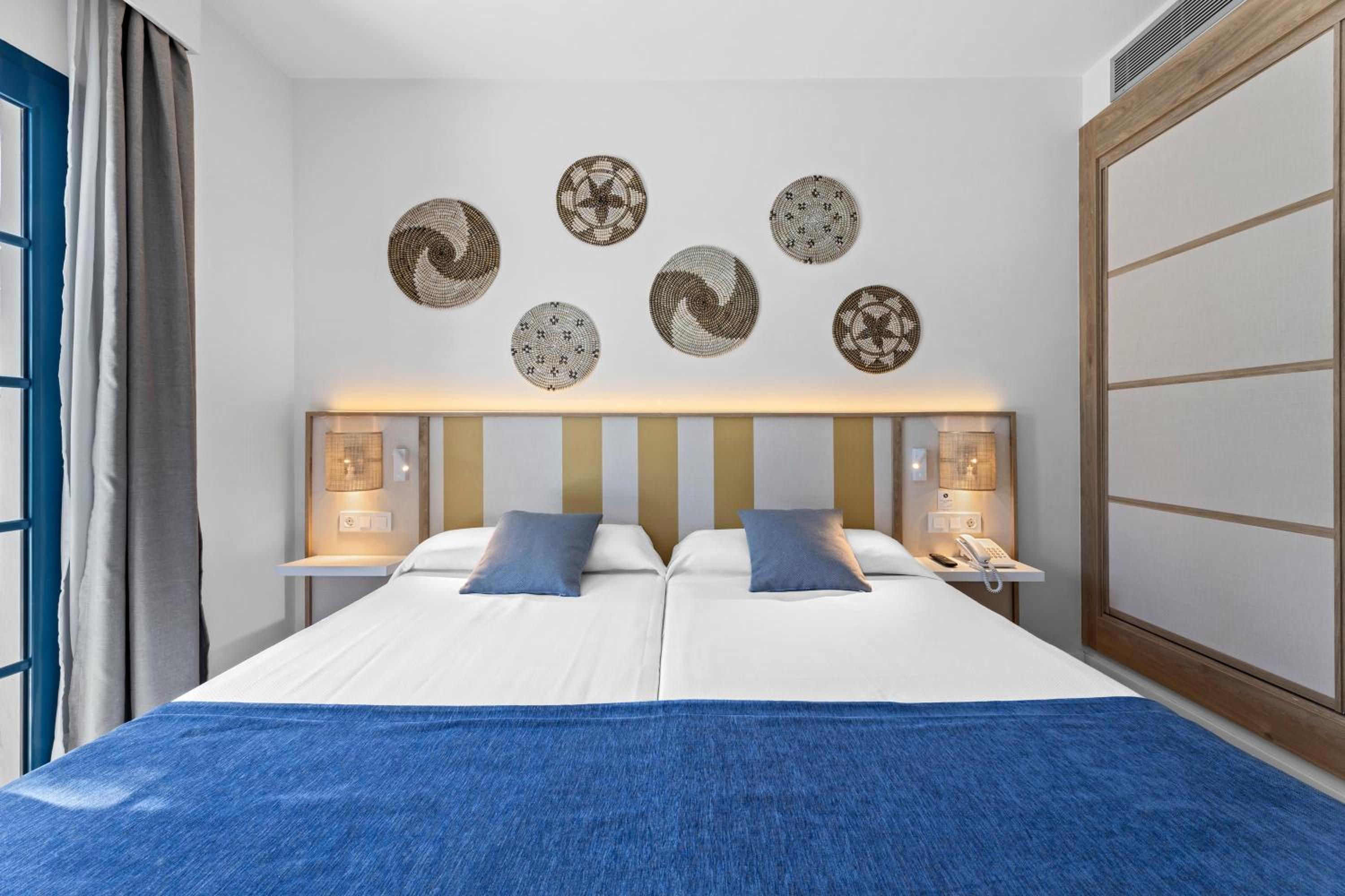 Фото Thb Tropical Island Aparthotel