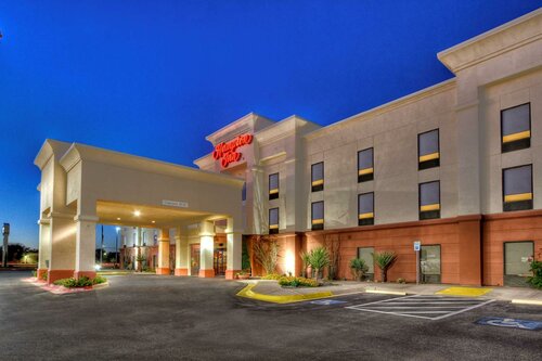 Гостиница Hampton Inn Midland в Мидланде