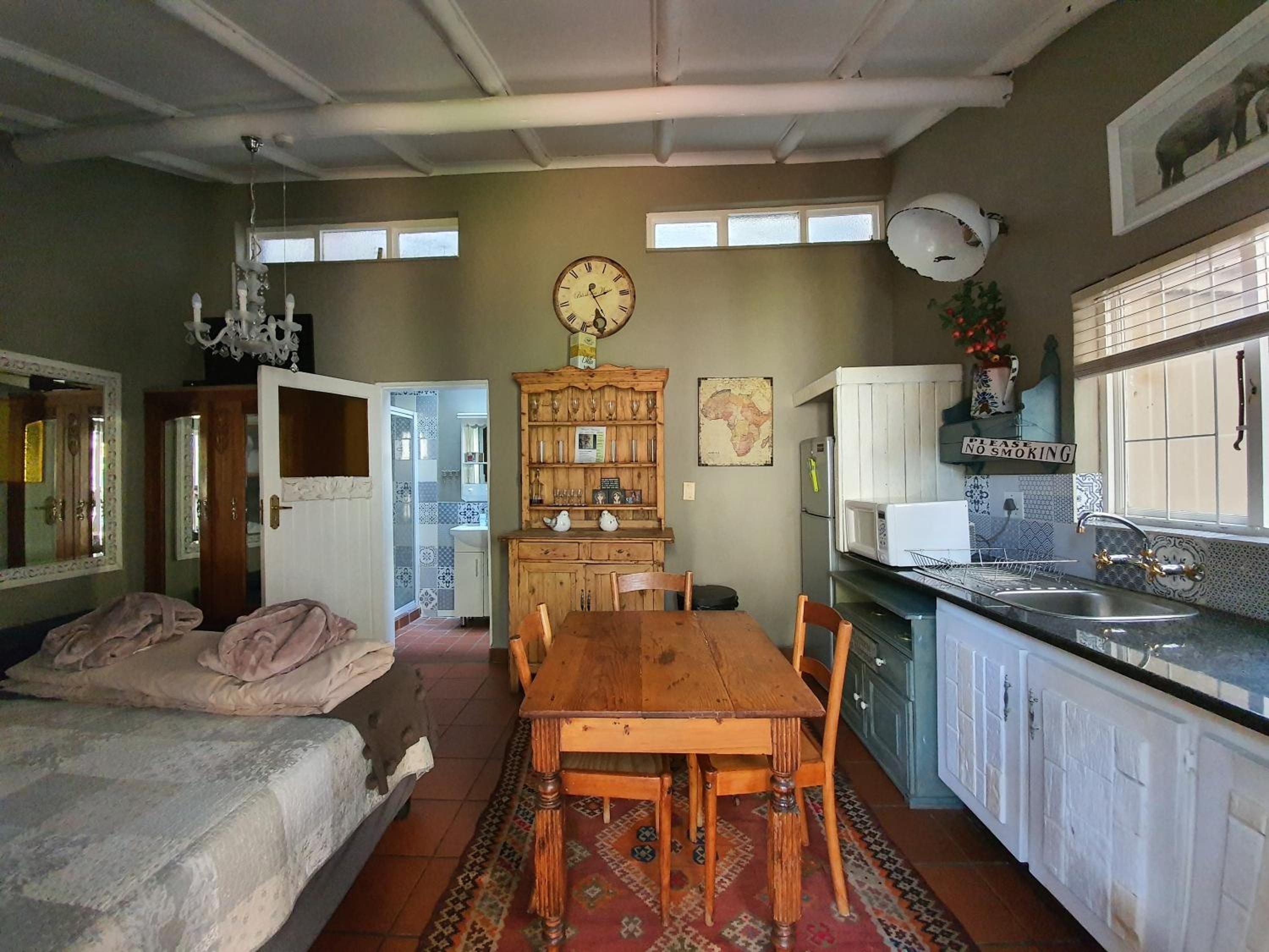 Фото Waterhouse Guest Lodges 295 Indus Street