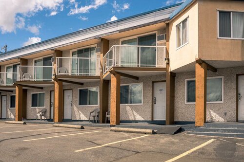 Внешний вид отеля Port Augusta Inn and Suites в Комоксе, фото 4