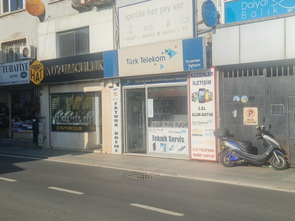 Mobile network operator Aykoc Communication, Istanbul, photo