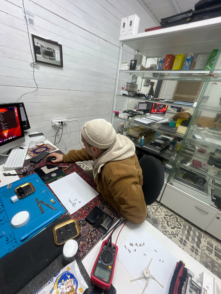 Phone repair Royal Service, Sochi, photo