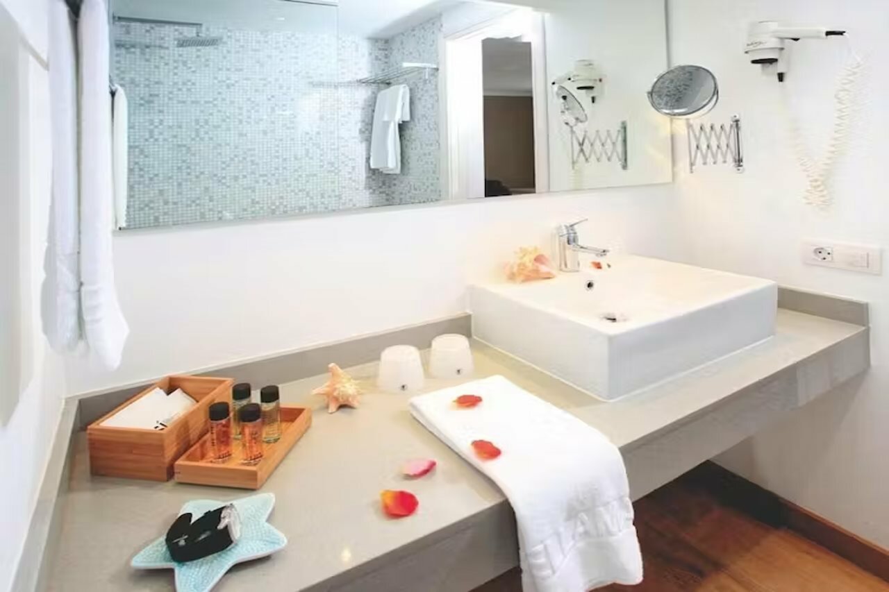 Фото Bellamar Apartments