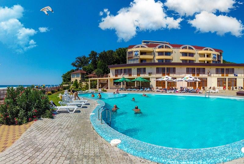 Фото отеля 1