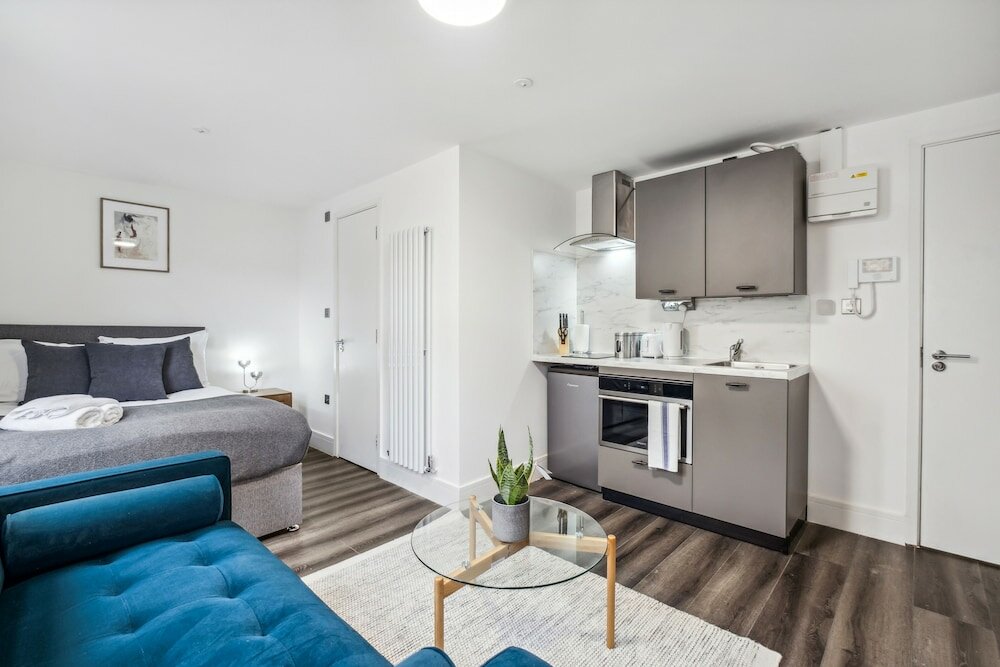 Фото Sutherland Apartments