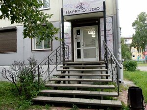 Happy Studio (ulitsa Engelsa, 17) ، صالون العناية بالأظافر