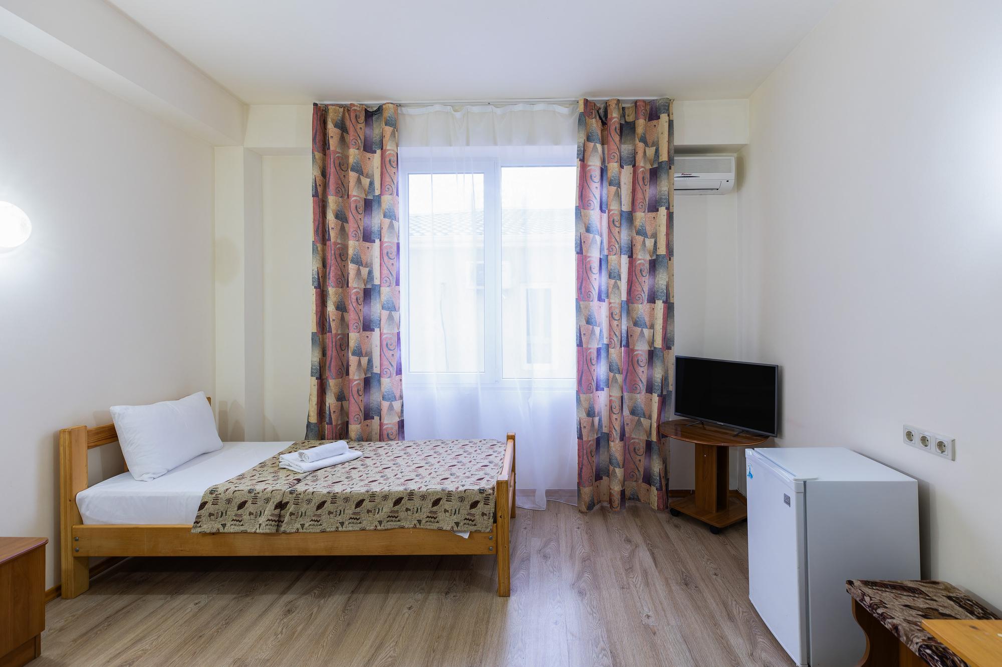 Фото Светлый Аллама групп