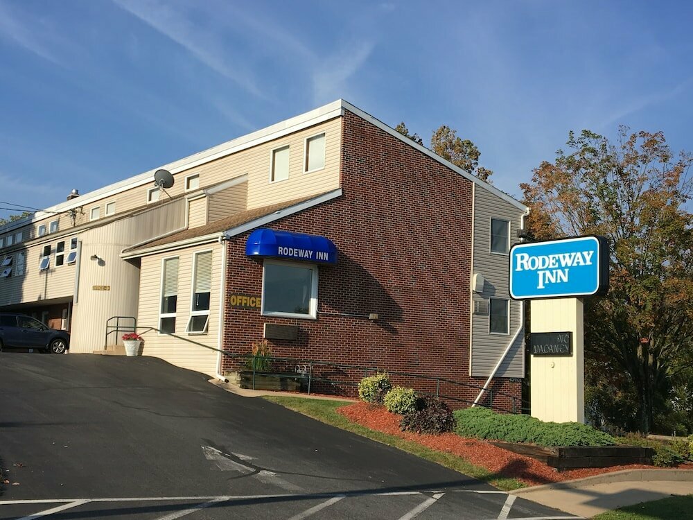 Hotel Rodeway Inn State College - near University, Commonwealth of Pennsylvania, photo