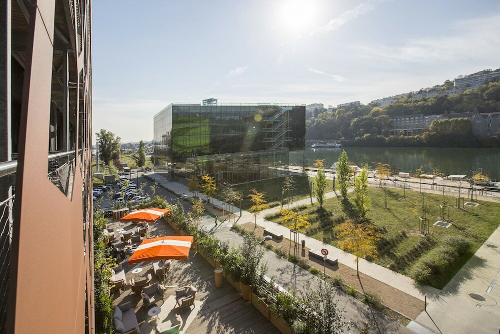 Фото Mob Hotel Lyon Confluence