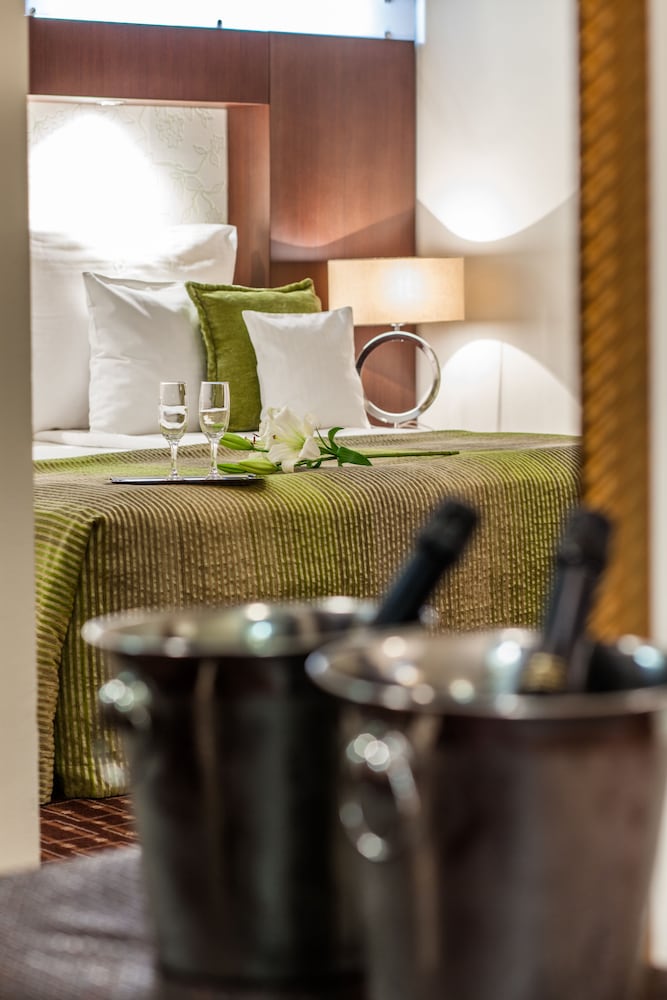 Фото Hotel Cubix