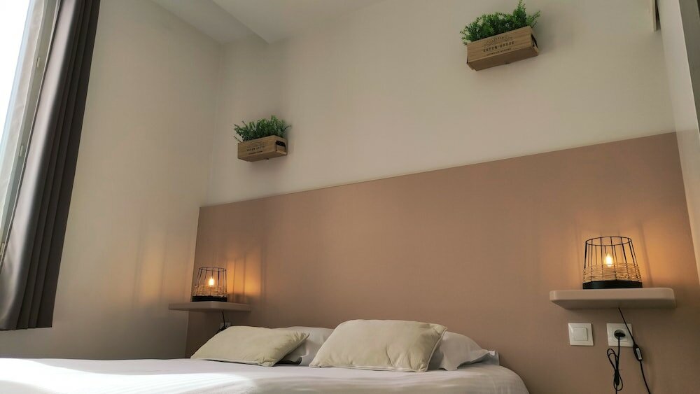 Фото The Originals Boutique, Hôtel Roca-Fortis, Rochefort