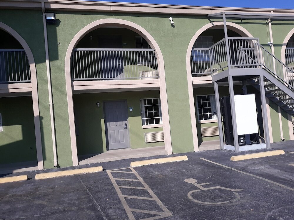 Фото Oyo Hotel Channelview I-10