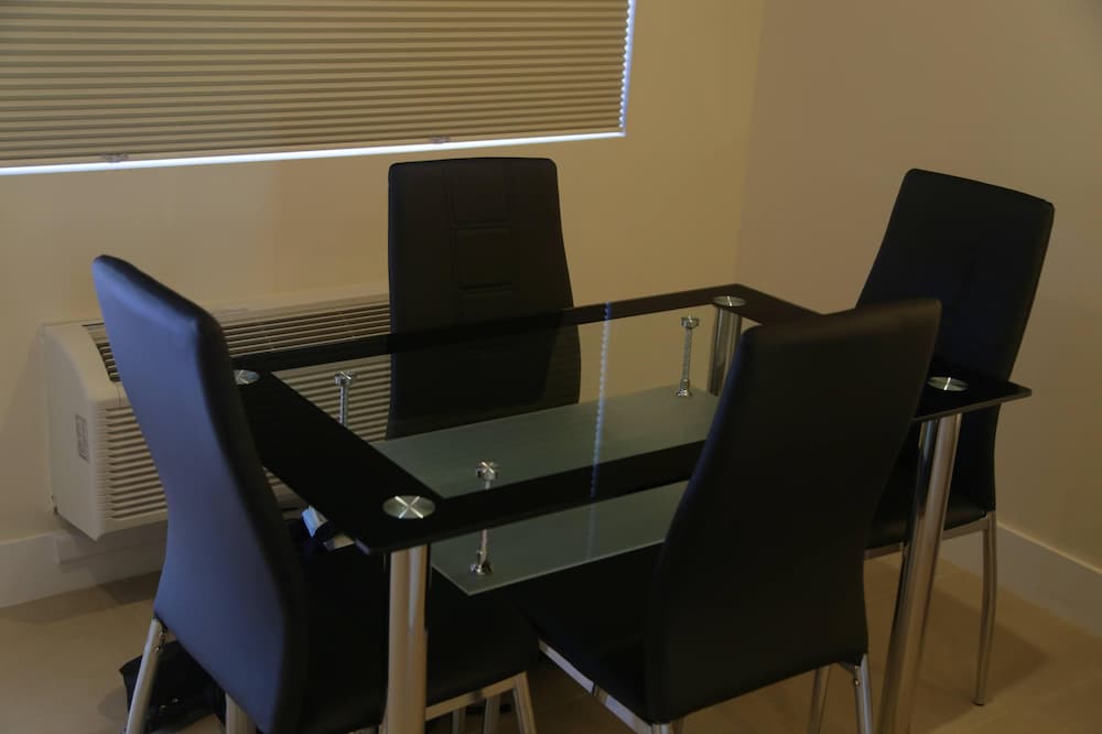 Фото The Diane Oceanfront Suites