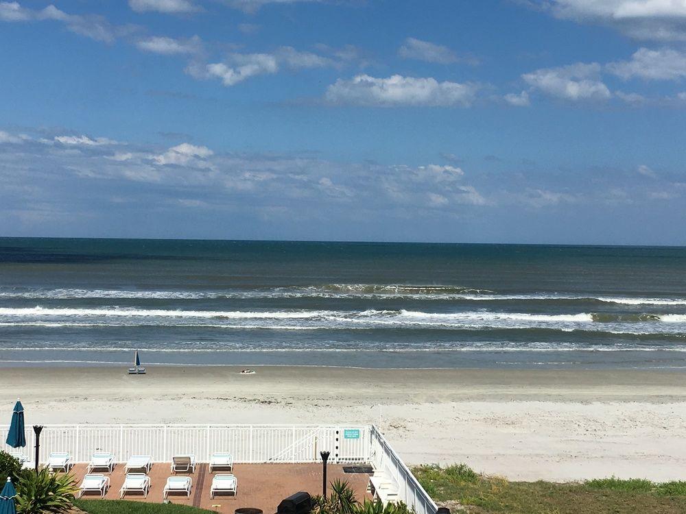 Фото Sea Shells Beach Club