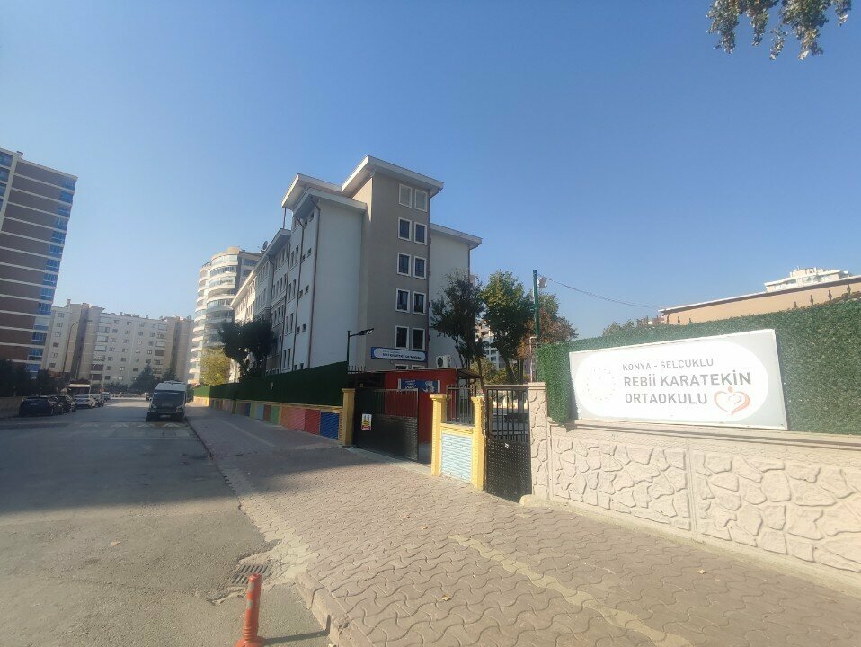 Escuela de enseñanza general Konya Selcuklu Rebii Karatekin Ilkogretim Okulu, , foto