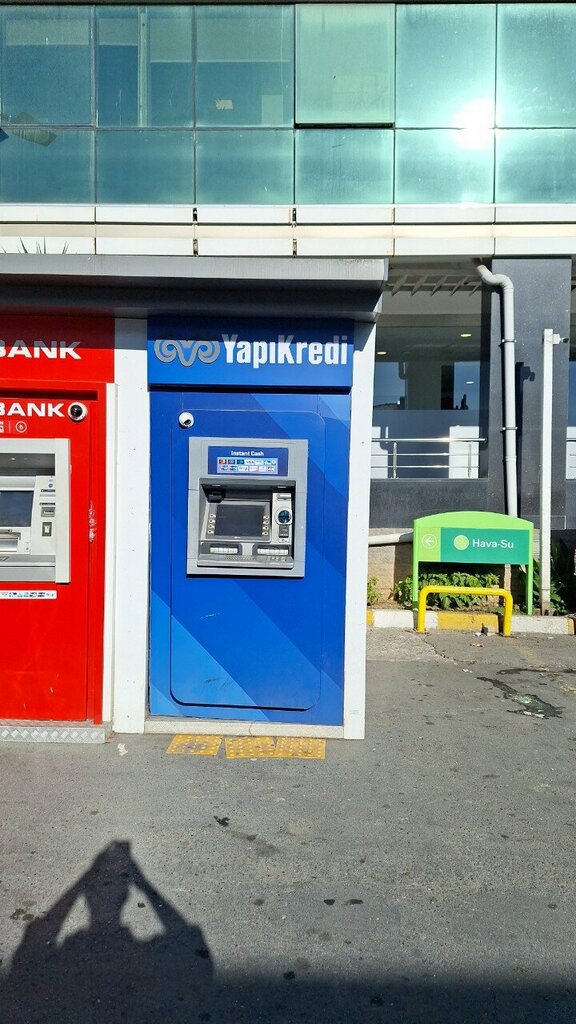 ATM Yapi Kredi, Istanbul, photo