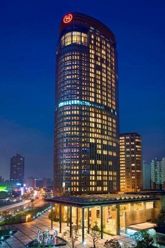Внешний вид отеля Sheraton Grand Shanghai Pudong Hotel & Residences в Пудуне, фото 1