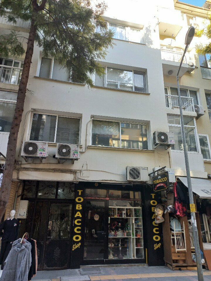 Tobacco and smoking accessories shop Eva Tobacco, Izmir, photo