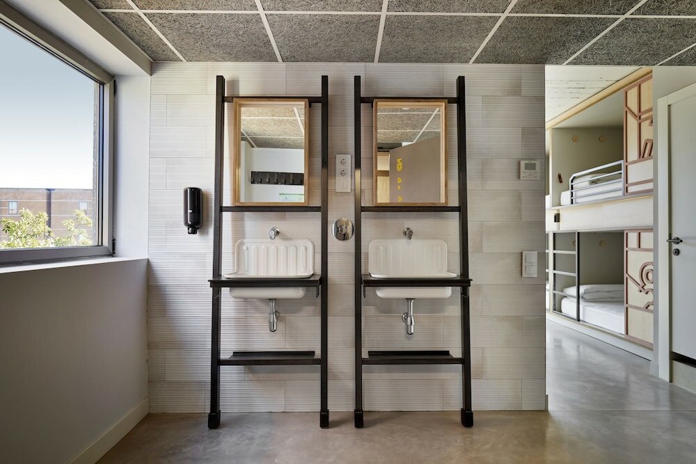 Фото Unite Hostel Barcelona