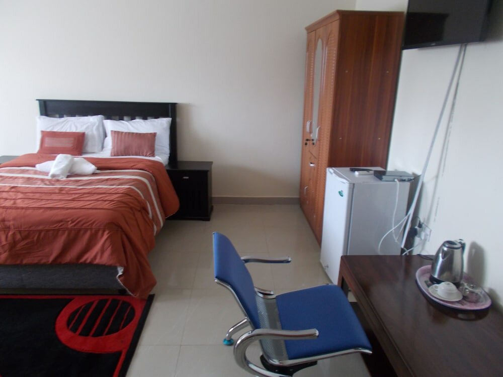 Фото Shema Guest Lodge