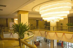 Гостиница Luoyang Peony Hotel