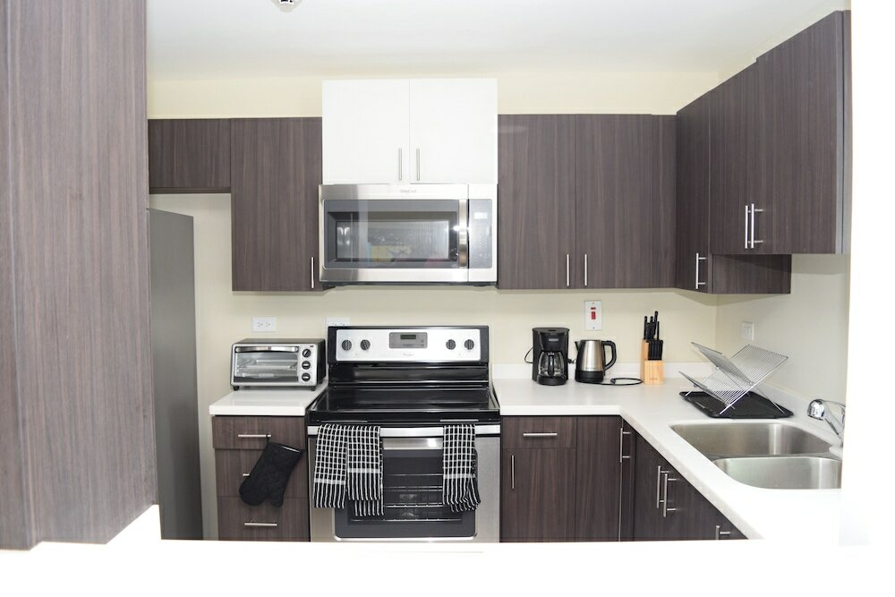 Фото New Kingston Luxury Apt The Bromptons