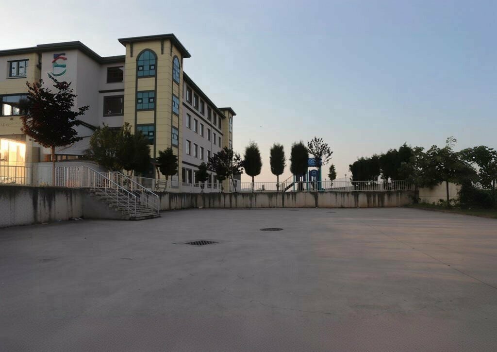 School Gebze Real Estate Housing Middle School, Gebze, photo