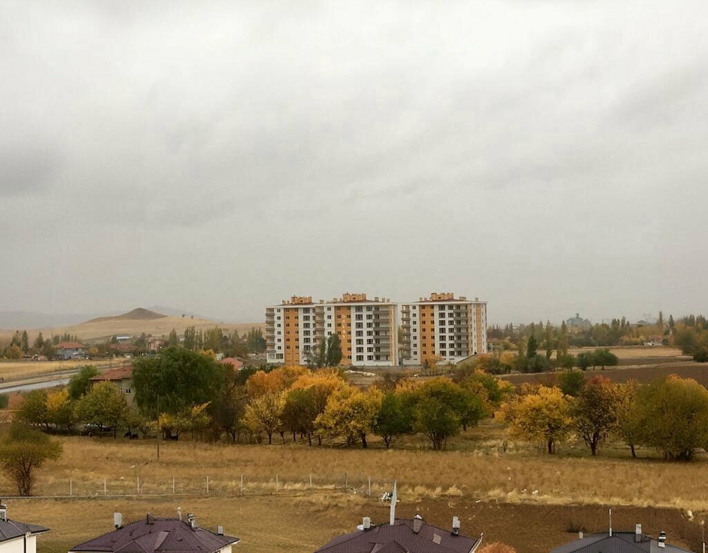 Vans and trailers Bunyan Bekas Mansions, Bunyan, photo