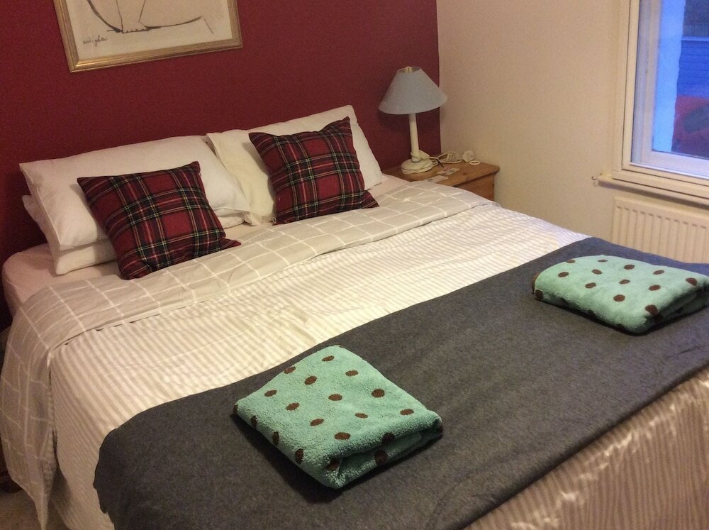 Фото The Old Bookbinders Retreat