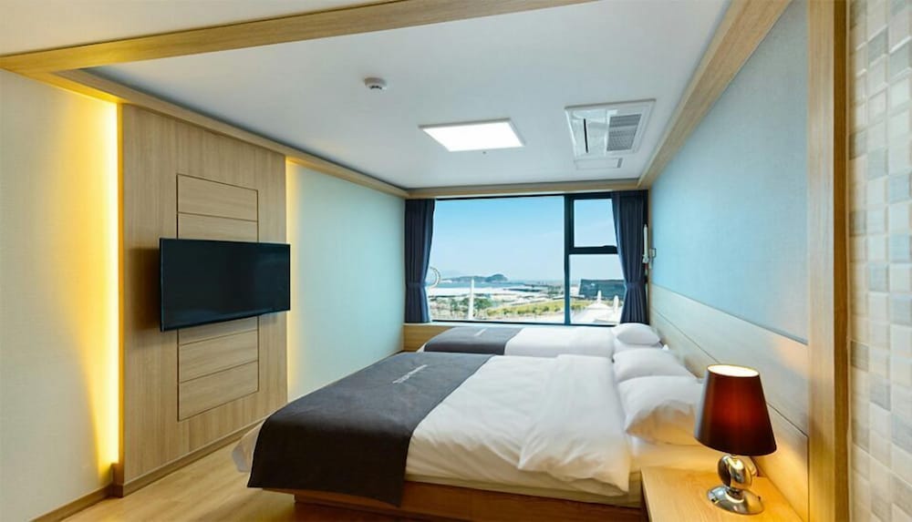 Фото Paulownia Hostel & Guest House