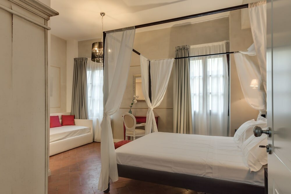 Фото Residenza d'Epoca Borgo Albizi