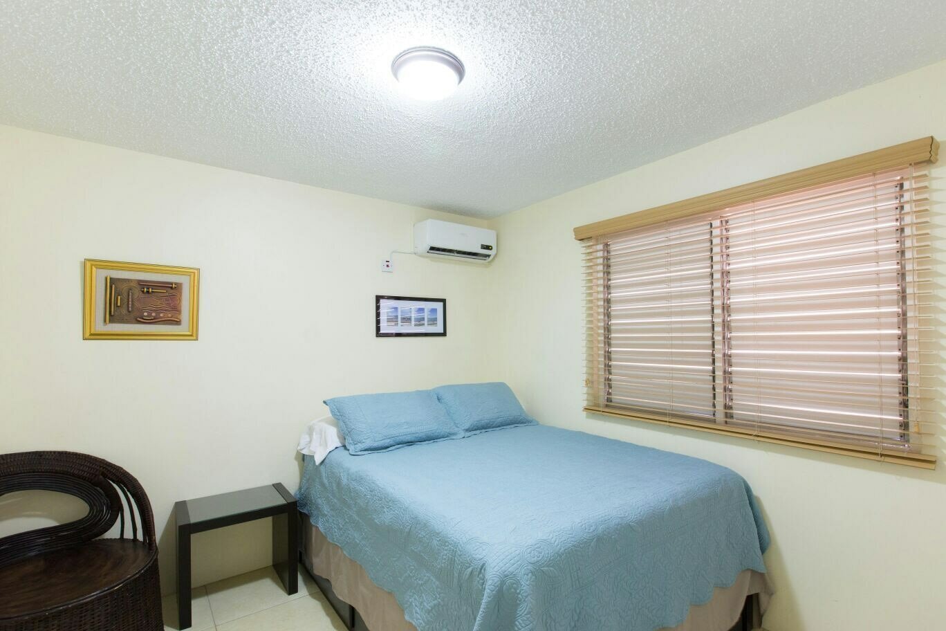 Фото New Kingston Guest Apartment IV