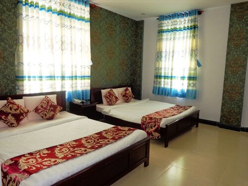 Гостиница Thi Long Phung Hotel