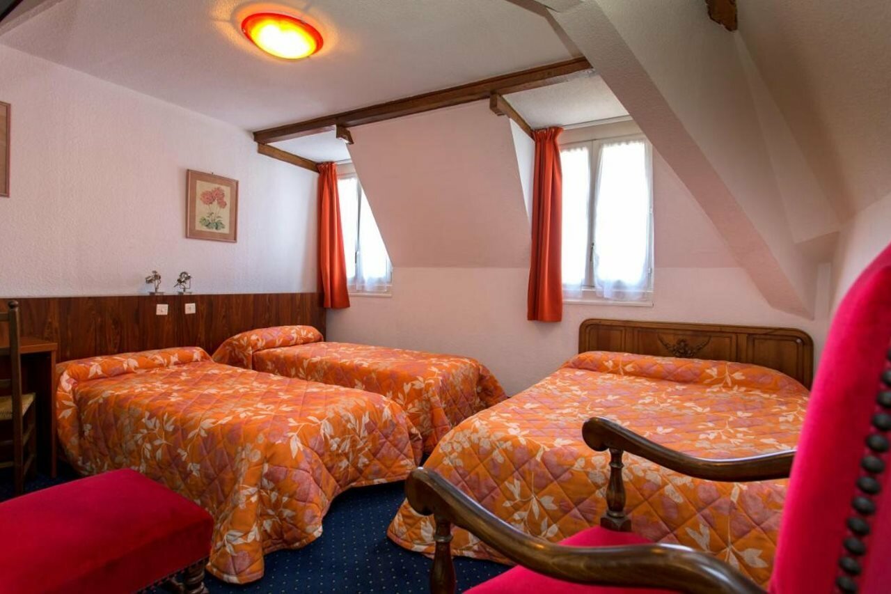 Фото Hotel du Commerce Et de Navarre