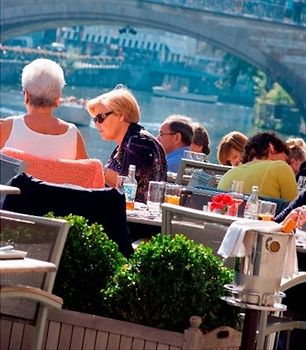 Фото Ghent Marriott Hotel