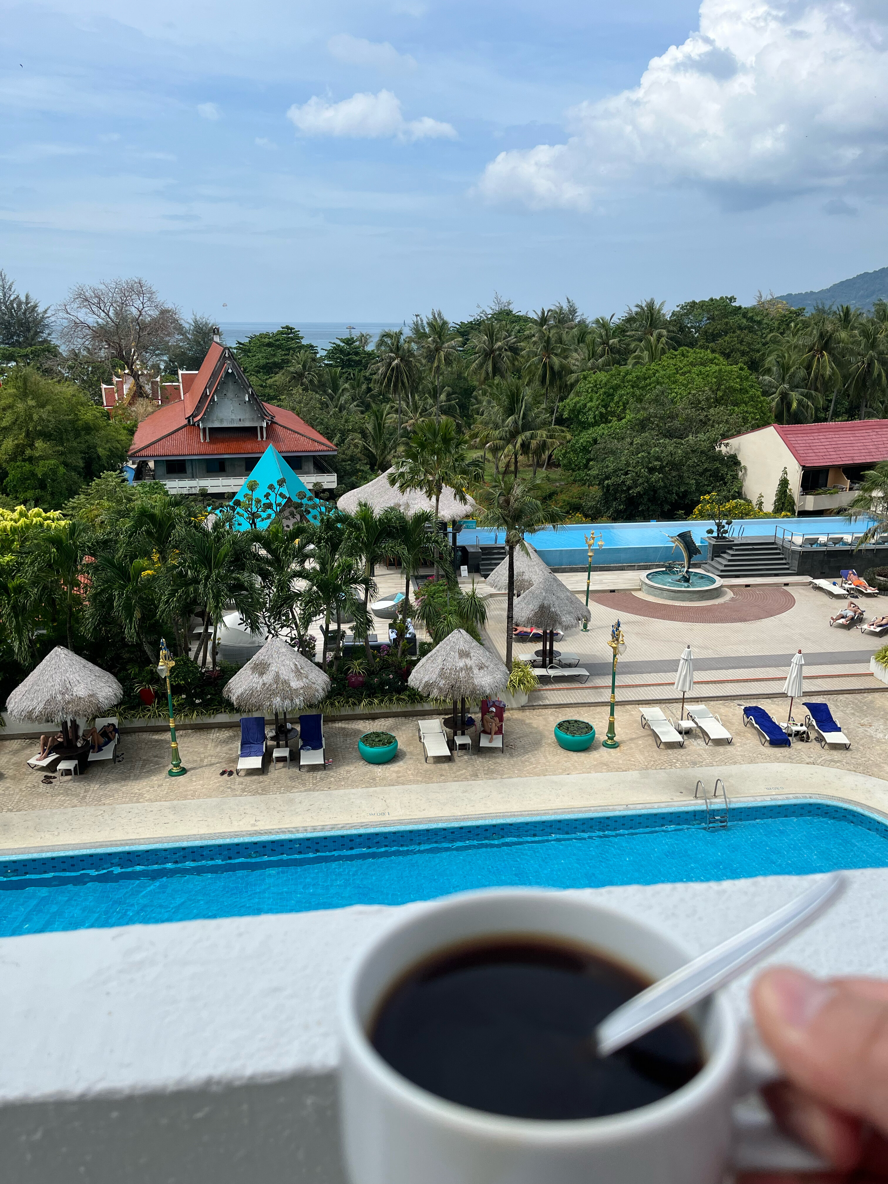 Фото Andaman Beach Suites Hotel