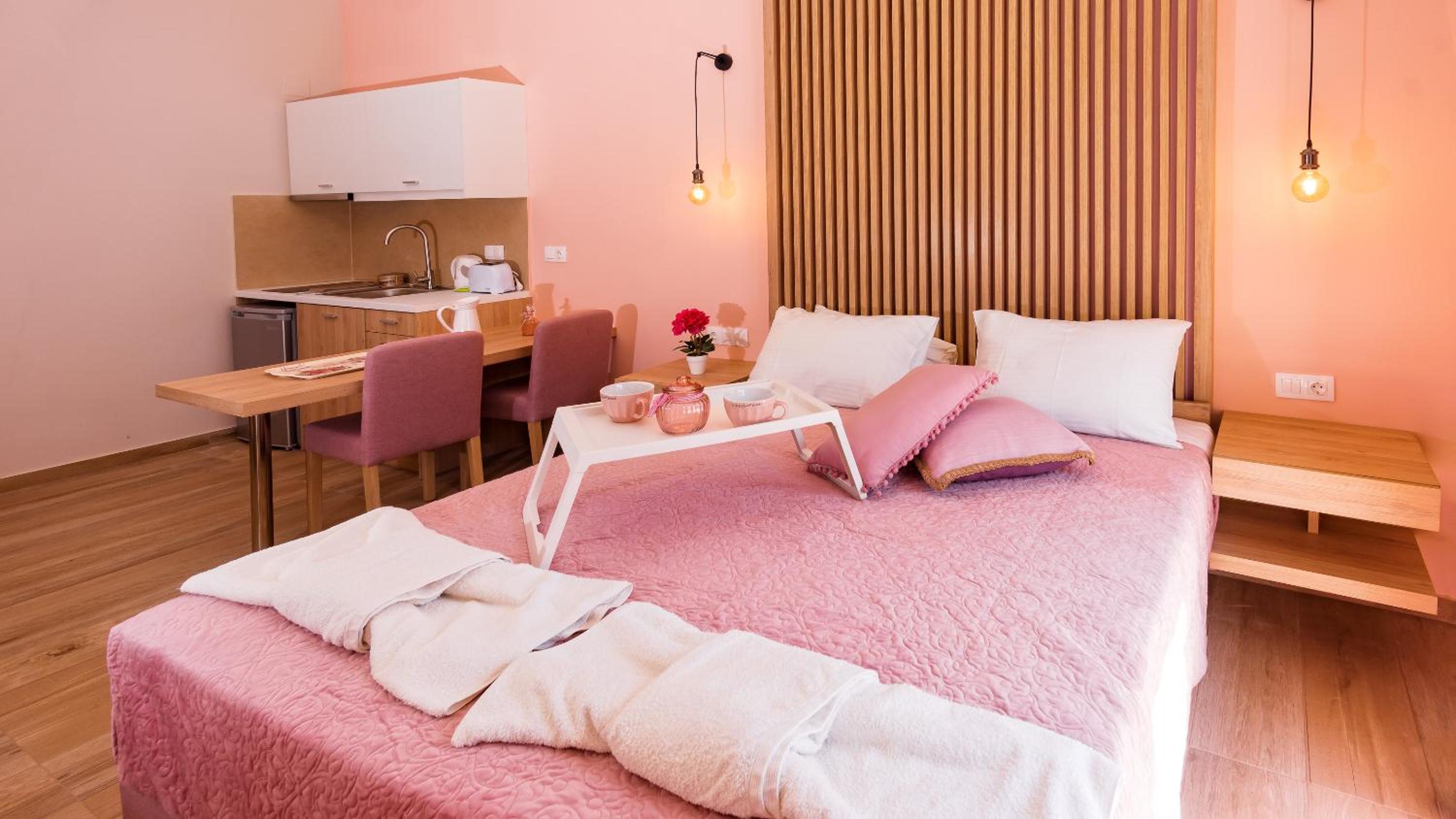 Фото Goudelis Apartments