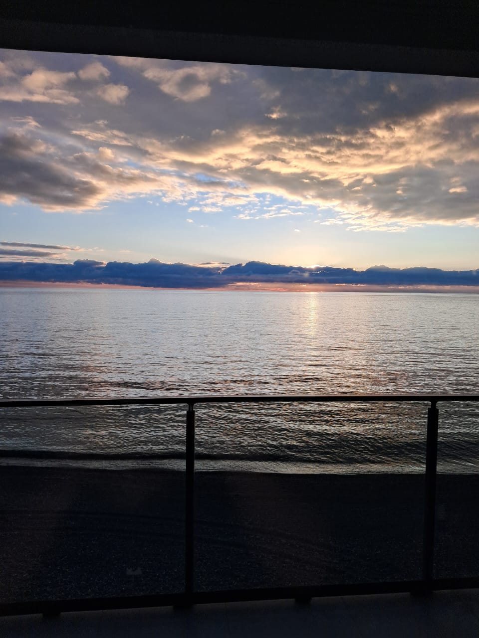 Фото Art More Hotel