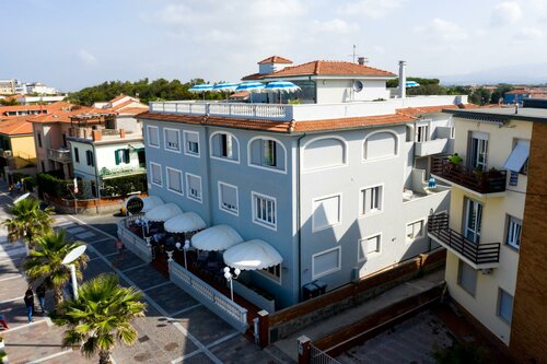 Гостиница Hotel Il Settebello в Чечине