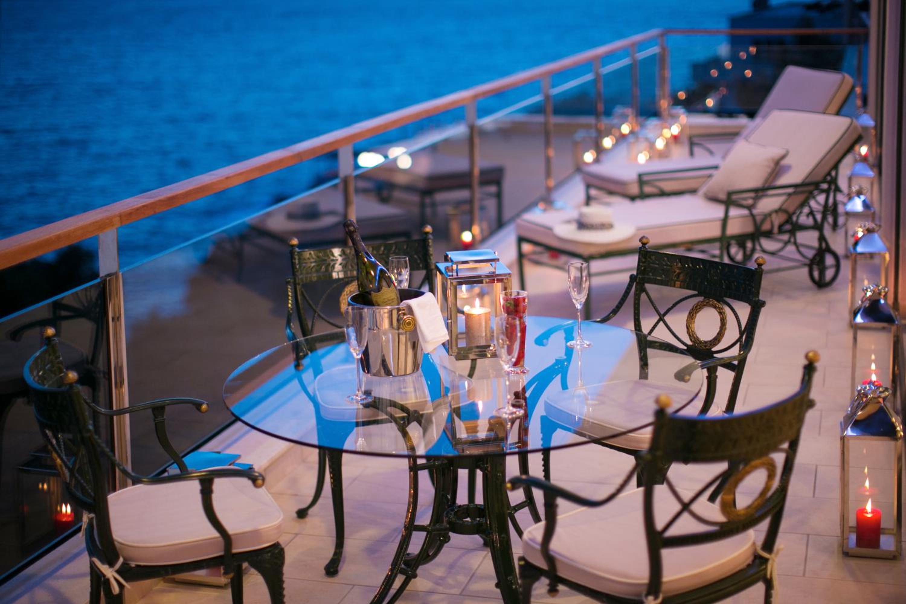 Фото Royal Princess Hotel