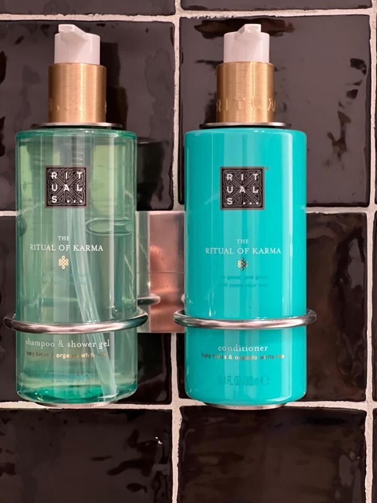 Фото Hotel Mercader de Sedas