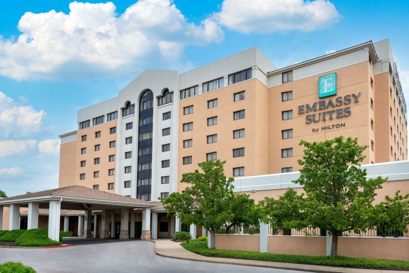 Гостиница Embassy Suites Hotel Kansas City - International Airport в Канзас-Сити