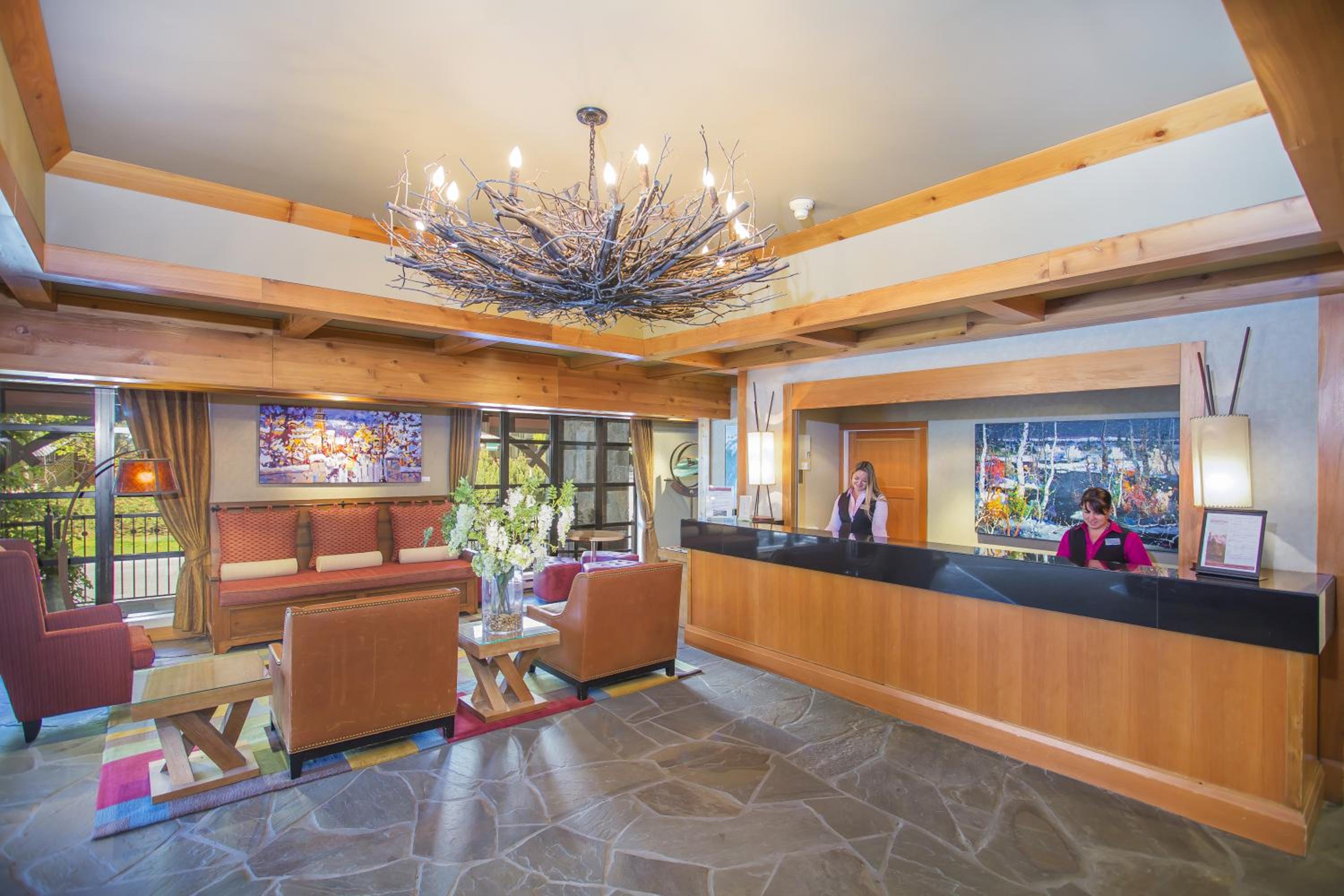 Фото Sundial Hotel