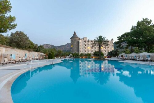 Гостиница X Life Hotel в Сарыгерме