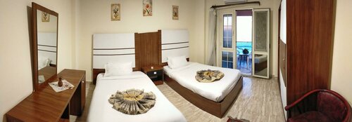 Гостиница 26th of July Hotel & Apartments в Александрии