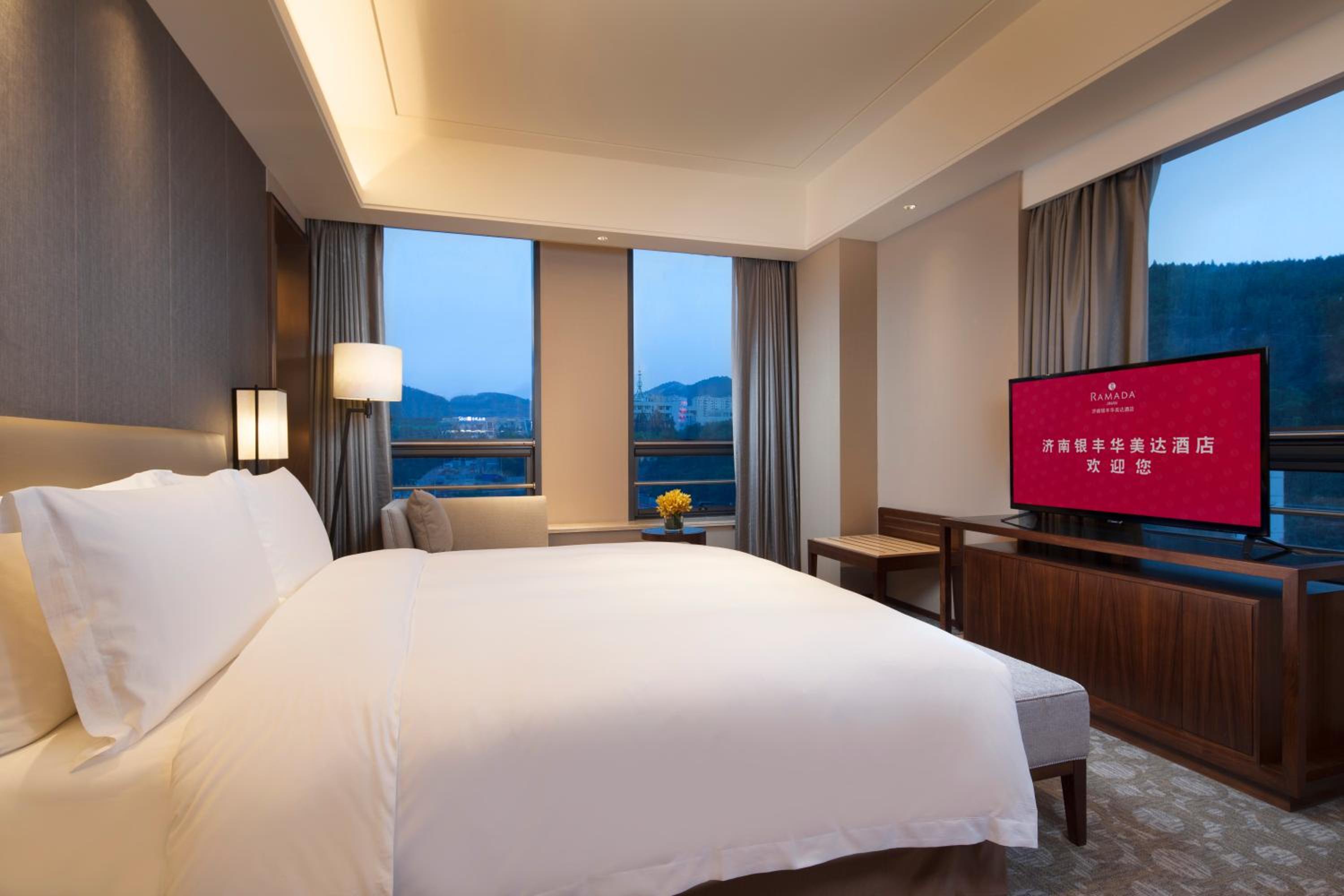 Фото Ramada Jinan
