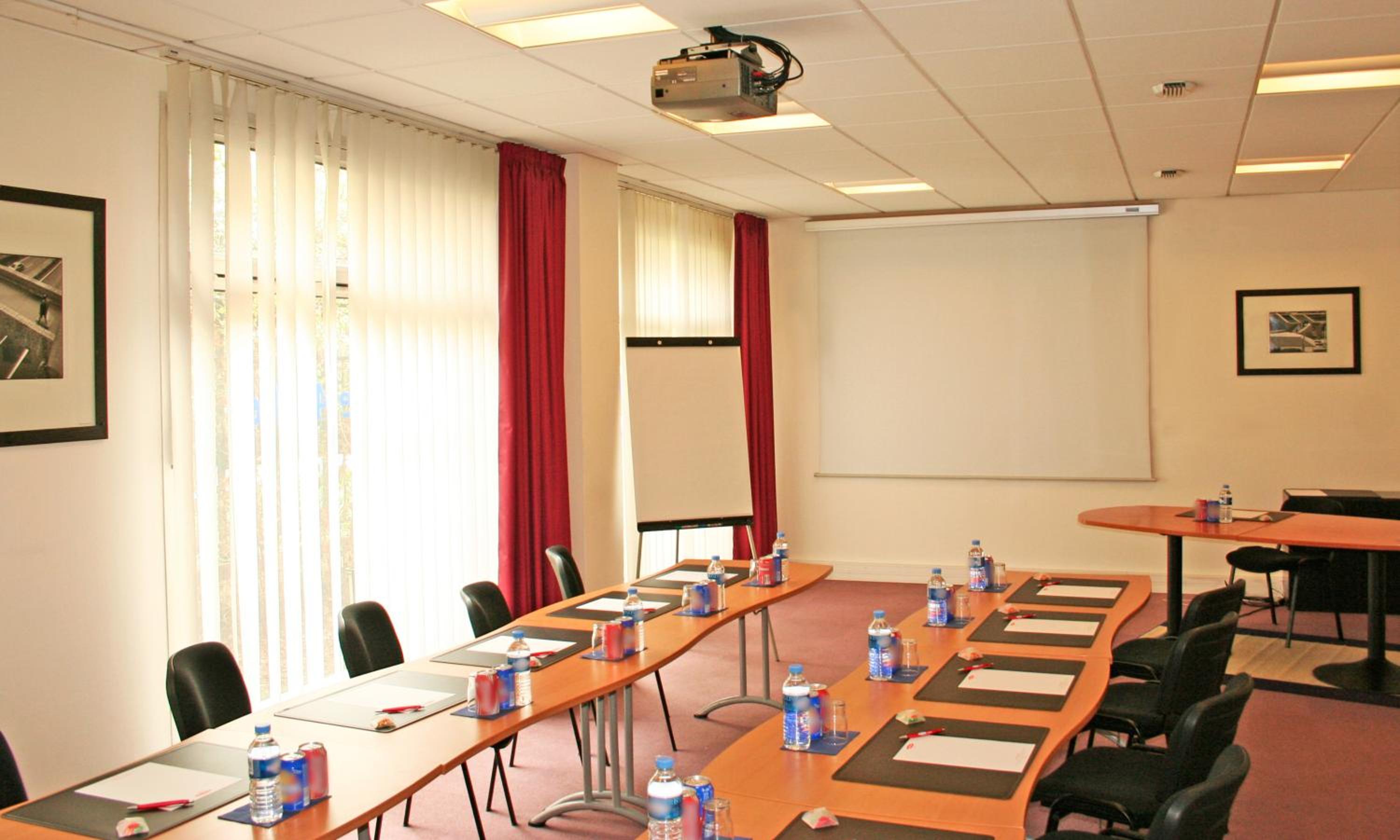 Фото Séjours & Affaires Courbevoie Grande Arche